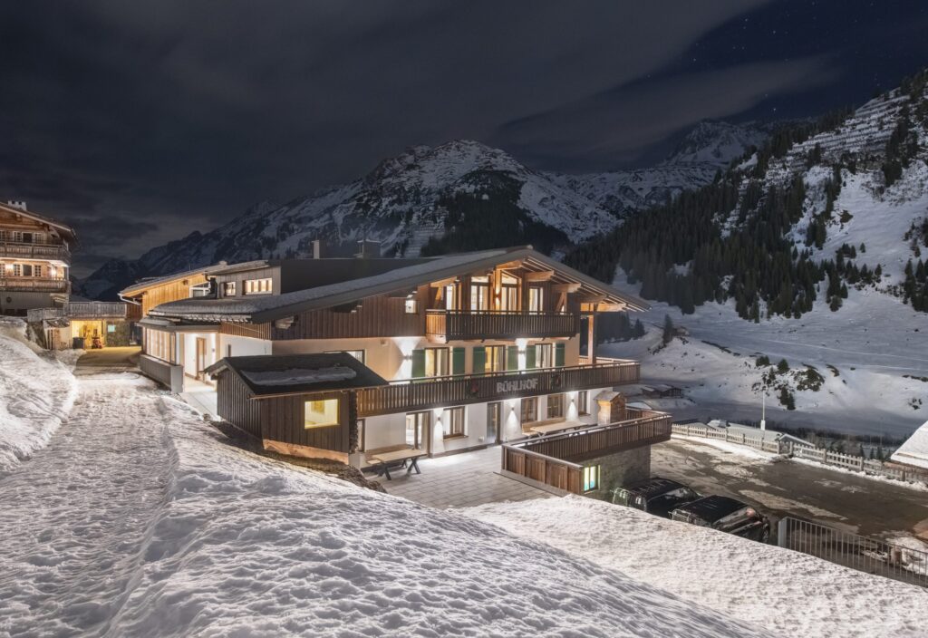What Makes an Ultimate Luxury Chalet?